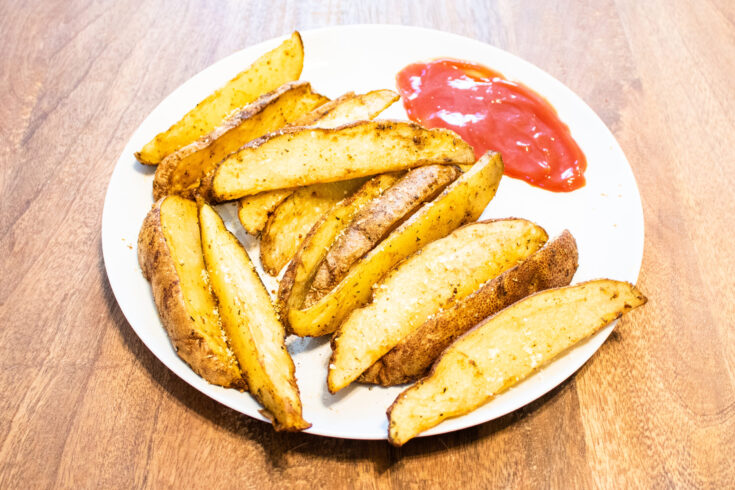 How to Make Potato Wedges in the Microwave